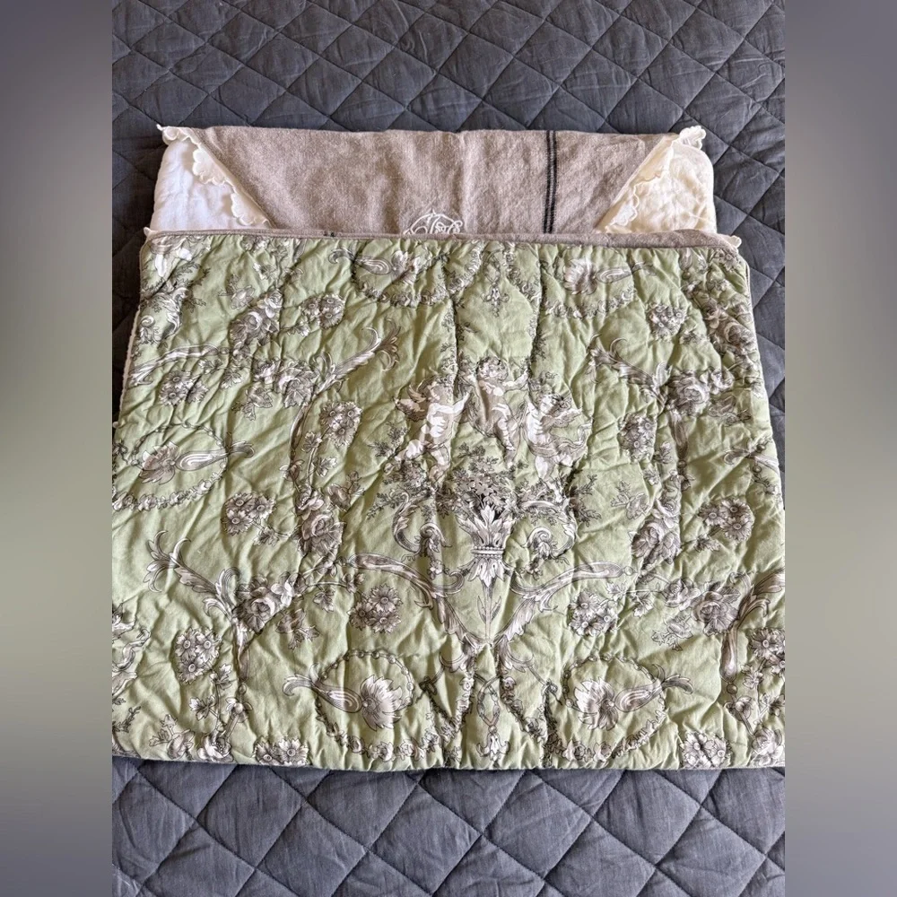 Soft Surroundings Quilted Pillow Sham Cottagecore Lace Linen Cotton Floral Stand